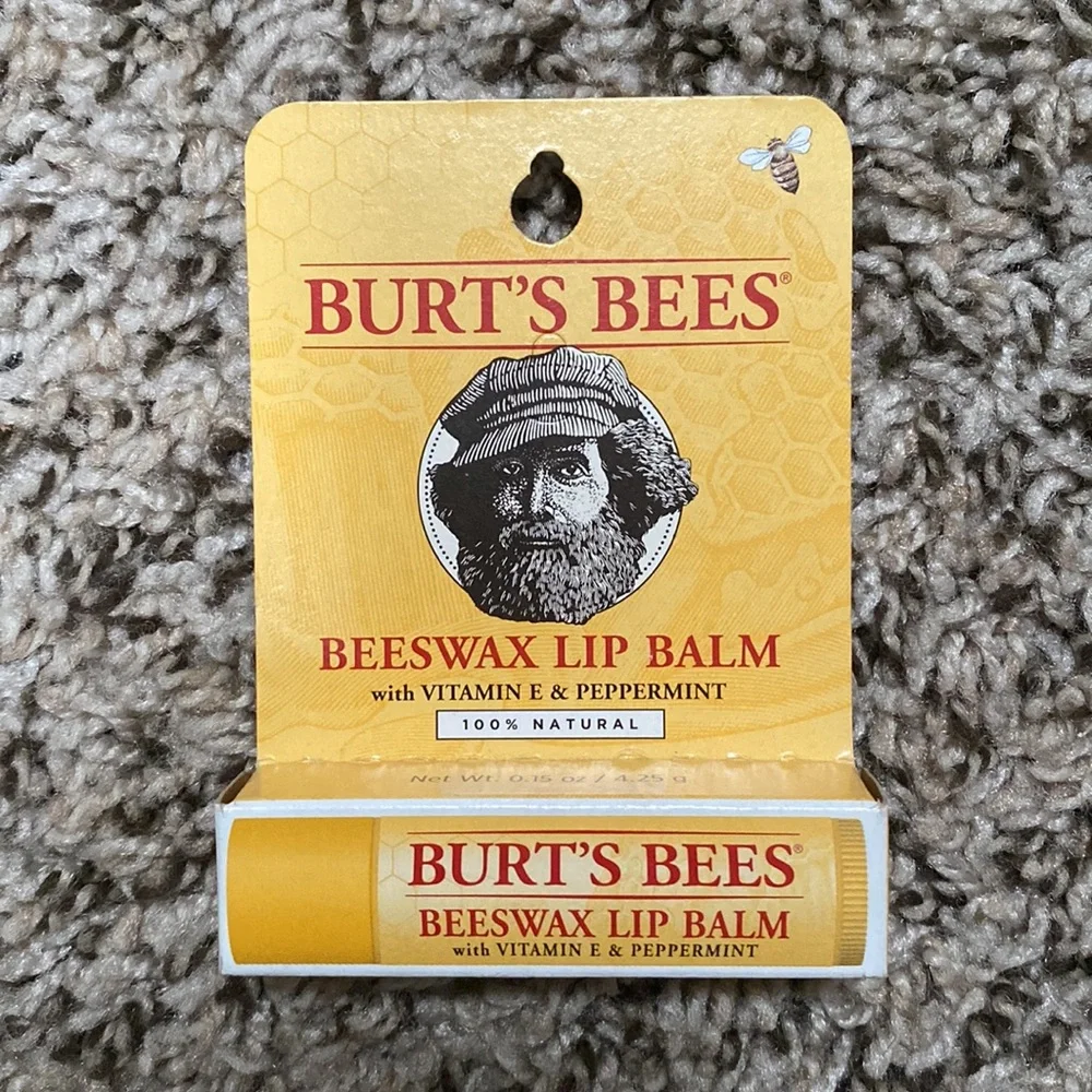 3/$15 🌸 Burt's Bees Lip Balm Vitamin E & Peppermint Oil Beeswax Chapstick